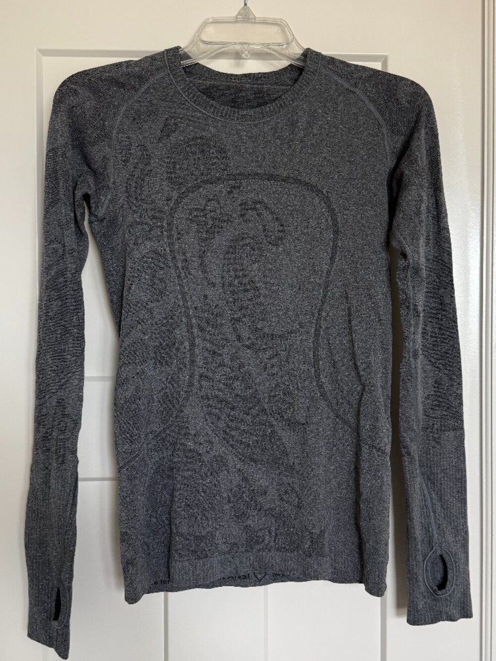 Lululemon Women's Run Swiftly Seamless Jacquard Paisley Top Gray Size 6